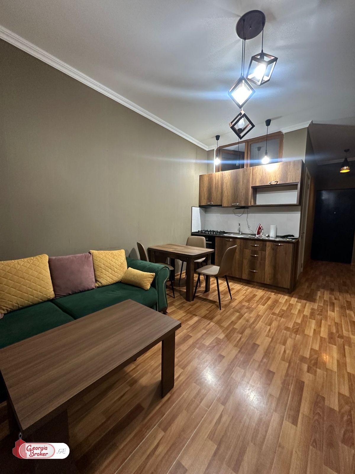 nearly repaired 3-room apartment for sale